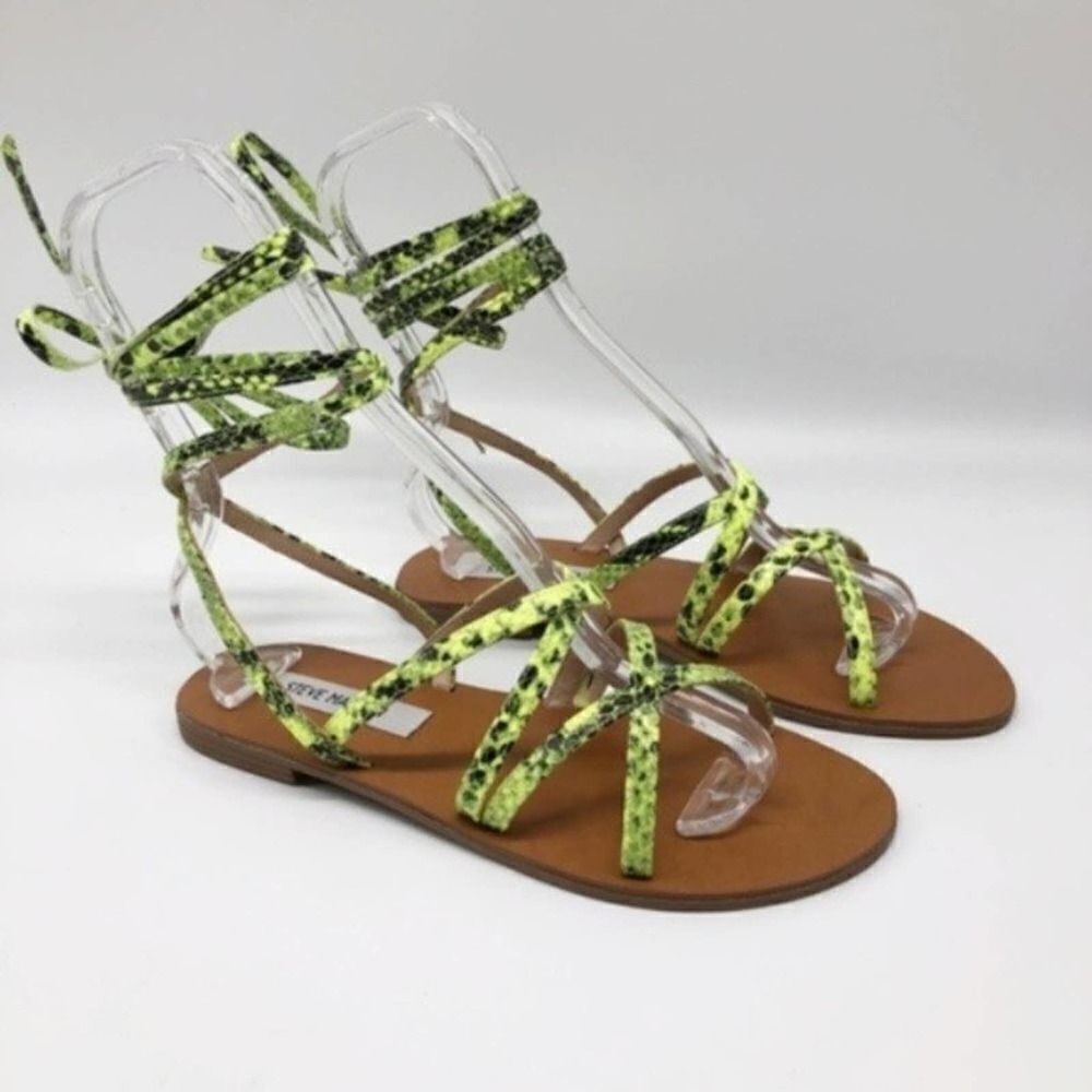 STEVE MADDEN Carmen Strappy Ankle Wrap Sandals 
